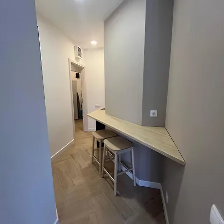 Bookmark Apartment *